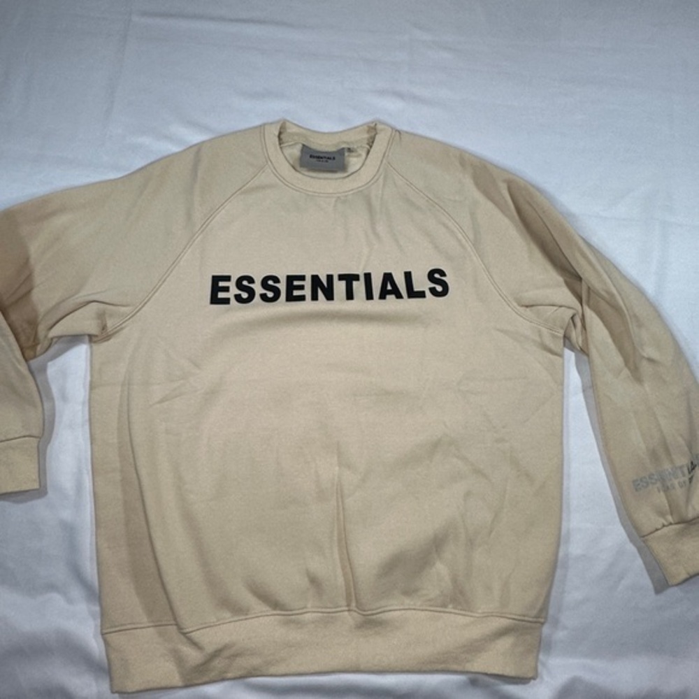 Essentials Sweater Mens Medium